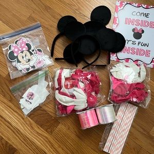Minnie birthday supplies